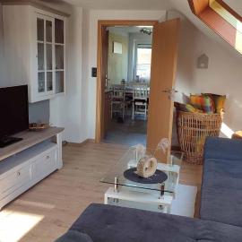 Ferienwohnung Hammerwaldblick im Dachgeschoss, Hotel in Selb