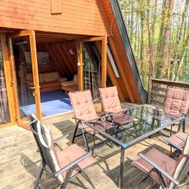 VIVA SOLE domek nr 8, hotel in Skorzęcin