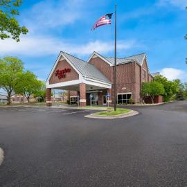 Hampton Inn South Heritage Park、リンカーンのホテル