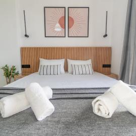 Airy Flat at Xenios Avlais