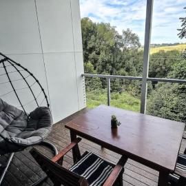 Byron Bay Hinterlands Dreaming Woods Cabin One、バンガローのホテル