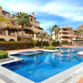 Apartamento en Isla del Fraile Piscinas y Jardines, hotel Águilasban