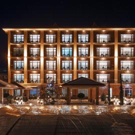 Panoramic Spa Hotel, hotell sihtkohas Chorwoq
