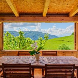 Holiday Homes Pr Pelaku with Outdoor Sauna