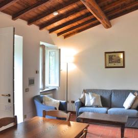 Montecasciano - Ginestra，卡普拉尼卡的飯店