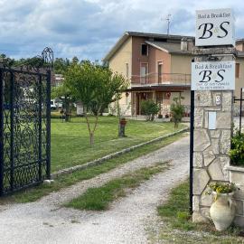 B&S, hotel en Vinchiaturo