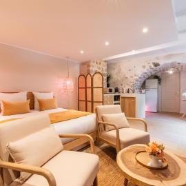 La Parenthèse Grassoise-Votre échappée romantique, hotel em Grasse