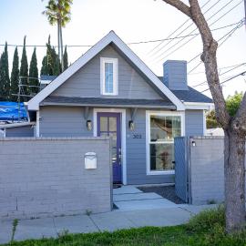 Hollywood Family Nest in Burbank, Steps to Studios! โรงแรมในเบอร์แบงก์