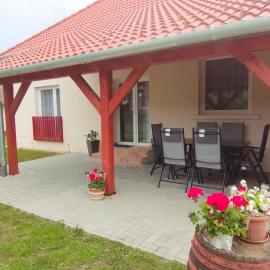 Krisztina Vendégház, hotel in Zalaszentlászló