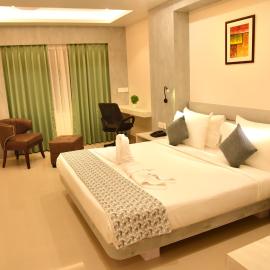 Hotel Rishiraj, Nagaon, hotel i Nowgong