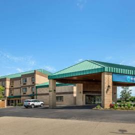 Clarion Pointe Louisville East, hotel v destinaci Louisville