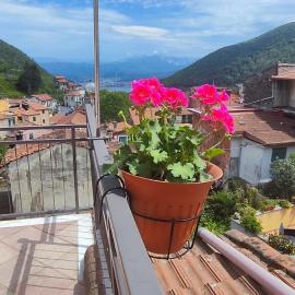 Casa vacanze belvedere, hotel v destinácii Biassa