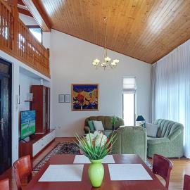 Apartment Ines