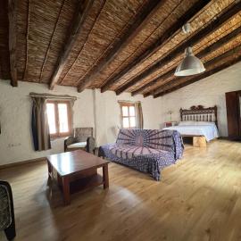 Casa Rural Única en Xàtiva, hotel in Xàtiva
