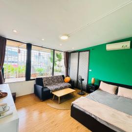 Terra Homestay - Elevator & Terrace - 150m to Hoan Kiem Lake