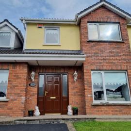 Inis Lua House, hotel di Limerick