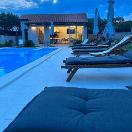 Apartments Angelo, hotel a Bibinje (Bibigne)