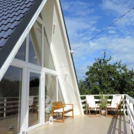 Casa Stelelor Cozy A-Frame Cabin, hotel in Zărneşti