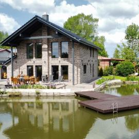 Exklusives Haus am See