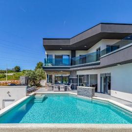 Beautiful Home In Pula