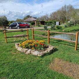 Tiny House, hotell sihtkohas Fleury-sur-Loire