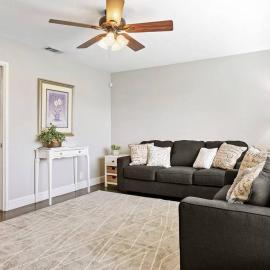 Robert St Cottage, near Lodi Lake, hotel a Lodi