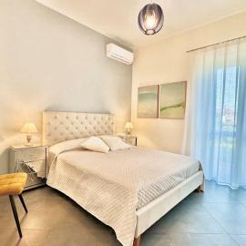 Villa Matteotti Garden Lux 200mt by the sea, hotel in Forte dei Marmi