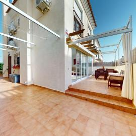 El Olivo and Brisas Beach house