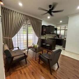 Alora Homestay, hotel di Alor Setar