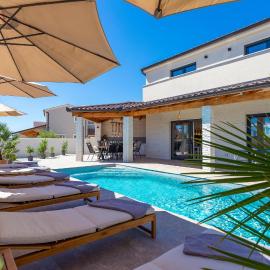 Lovely Home In Marcana