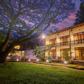 Grand Kalundawa Resort, hotel in Dambulla