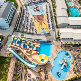 Caretta Paradise Resort & WaterPark, hotelli Tragakissa