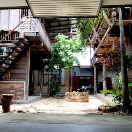 Baan Mali Lampang Homestay，南邦的飯店