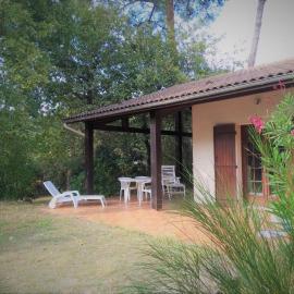 Maison spacieuse et calme à Arcachon - Idéale famille ou amis, proche plage et activités - FR-1-319-66, hótel í Arcachon