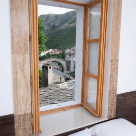 Sunrise Apartments - with Old Bridge view