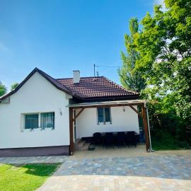 Balatonszéplaki nyaraló, hotell i Siófok