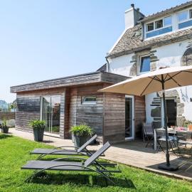 Holiday Home Ty Louen by Interhome, hotell i Locquirec