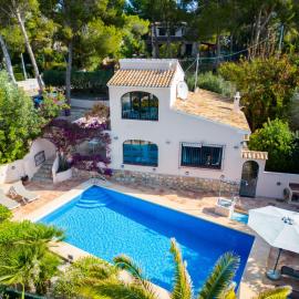 Holiday Home Lisa by Interhome