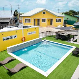 Kiskadee Korner Vacations, khách sạn ở Buccoo