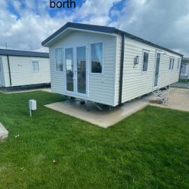 Caravan by the beach، فندق في بورث