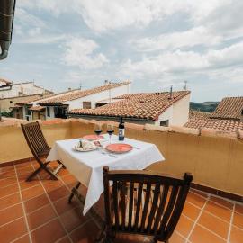 Apartamentos Stetic 2, hotel in Morella