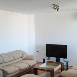 апартамент CITY HOME 22, hotel in Yambol