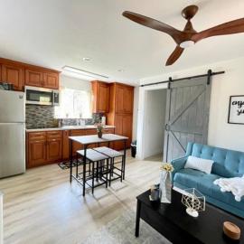 Modern Private Unit With Serene Backyard