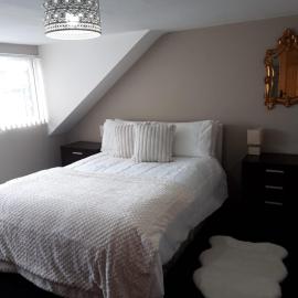 Derry City center townhouse