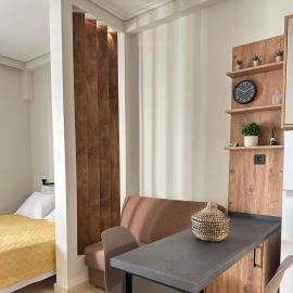 Cozy Karystos Apartment