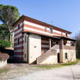 Holiday Home in Citerna near Castello Bufalini, hotel in Citerna