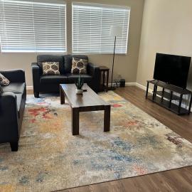 Serene 2bed 1bath condo with parking، فندق في فريسنو