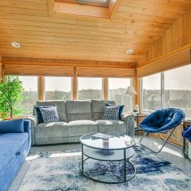 Prime Coastal Location! Large Family Villa