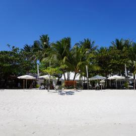 Costa Liz Island Resort, khách sạn ở Pooc