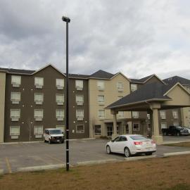 Trend Mountain Hotel & Conference Centre, hotel in Tumbler Ridge